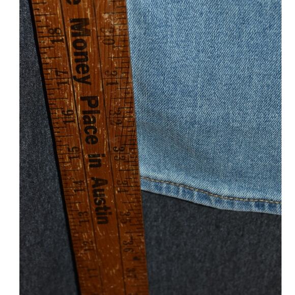 Old Navy High Rise Wow Wide Leg Women's 8 Tall Light Wash Denim Jeans Distressed - Picture 8 of 8